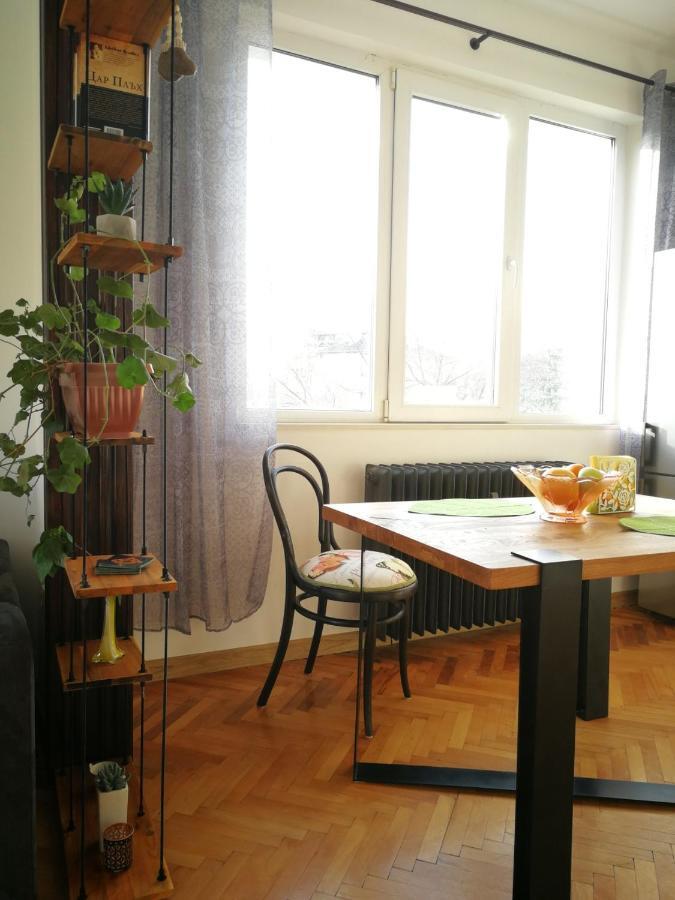 Sunny Downtown Apartment For 4 Sofia Exterior photo